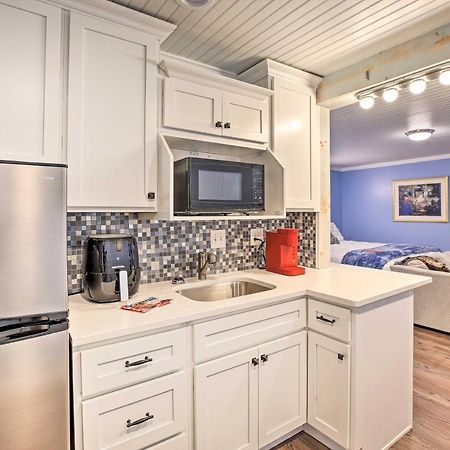 Updated Williamstown Apartment With Kitchen! Eksteriør bilde