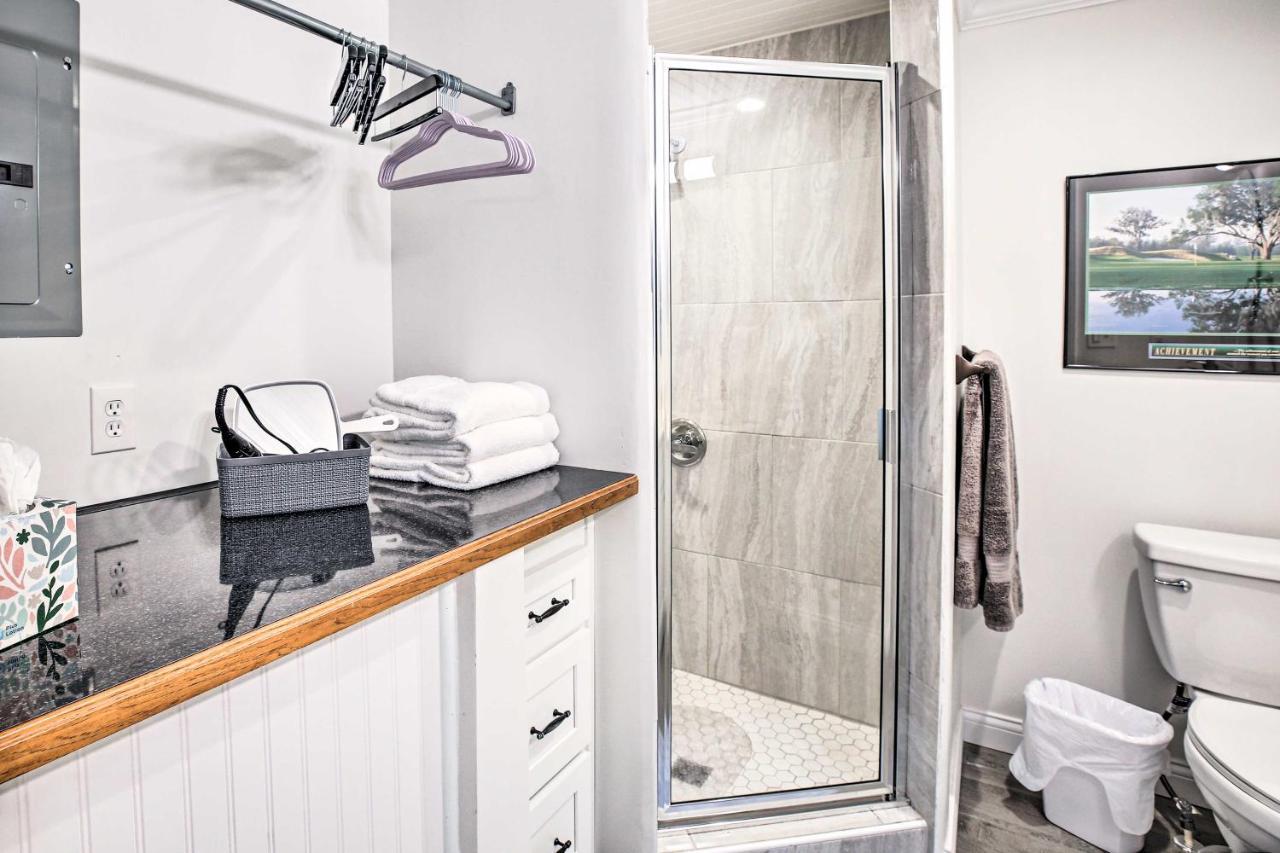 Updated Williamstown Apartment With Kitchen! Eksteriør bilde